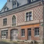 Holiday home Vives Les 4 Ch