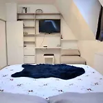 Holiday home Vives Les 4 Ch *